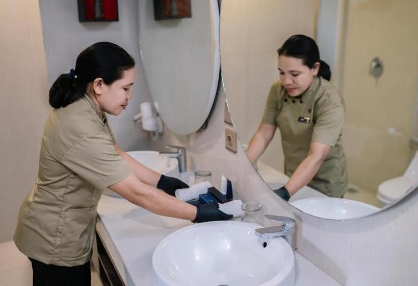 Люкс, Kristal Hotel Kupang