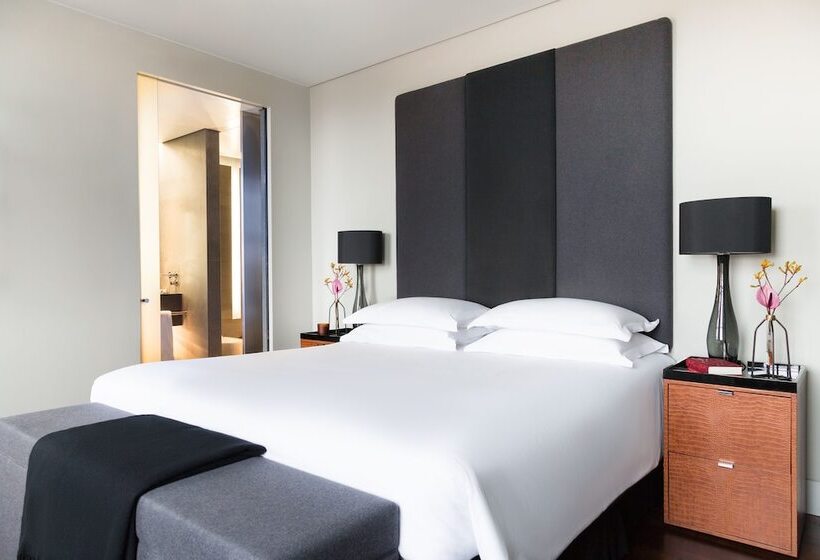 Люкс, Grosvenor House Suites