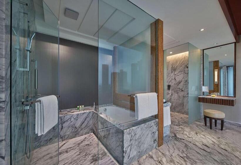 اتاق لوکس با تخت بزرگ, Grand Hyatt Kuala Lumpur