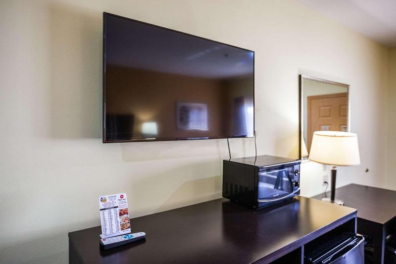 מיטת קינג בסוויטה, Quality Inn
