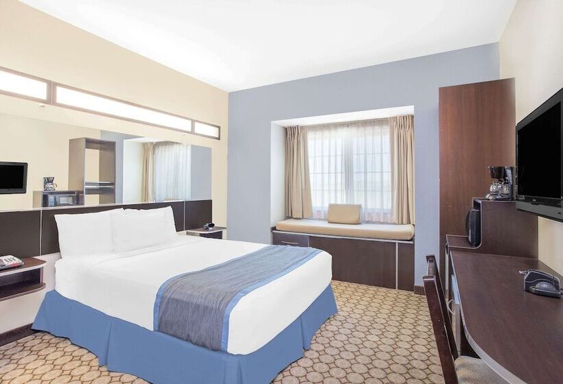 适合残疾人士使用的套间, Microtel Inn And Suites San Angelo