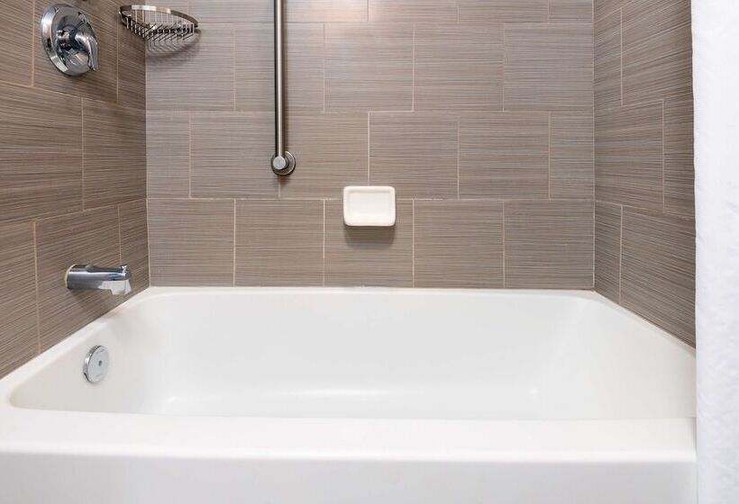 Люкс 2 Спальни, Homewood Suites By Hilton Boston/canton, Ma