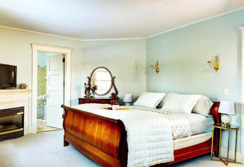 Quarto Deluxe Cama King, Gateways Inn & Restaurant