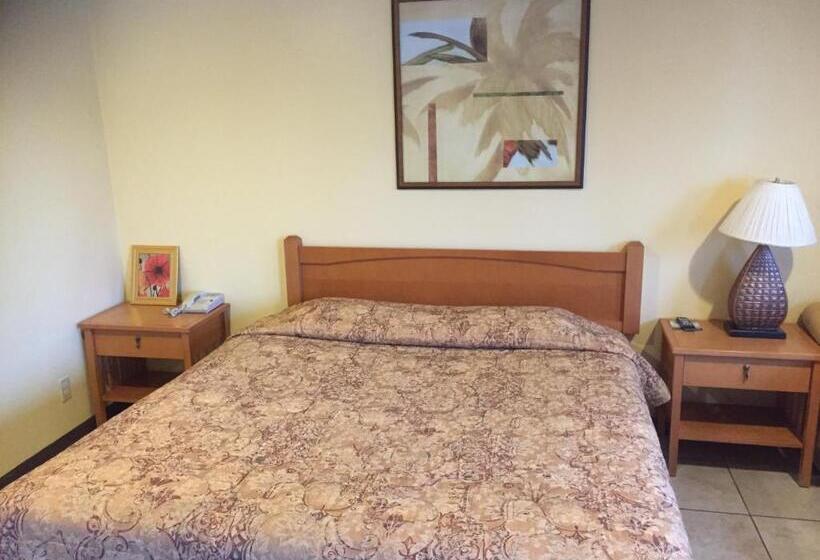 带厨房的标准房间, Bayshore Inn Ventura