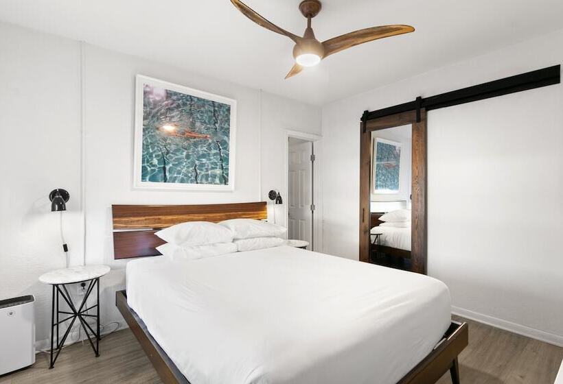 Люкс, Cabana Clearwater Beach