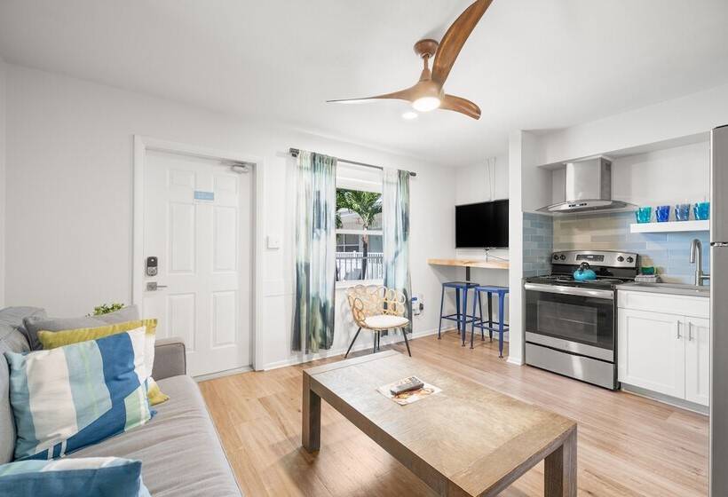 Номер Стандарт, Cabana Clearwater Beach