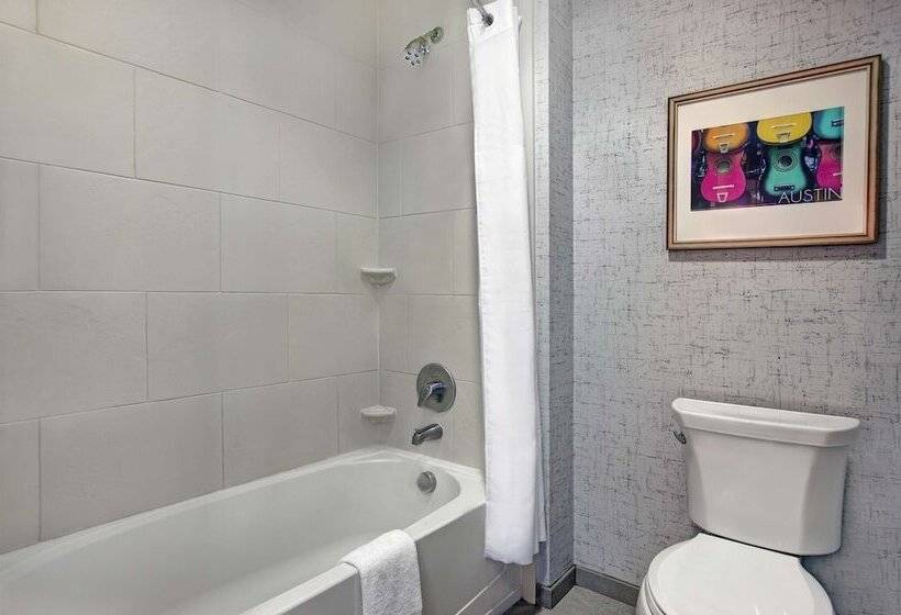 ２ダブルベッドのスタンダードルーム, Hampton Inn & Suites Austin @ The University/capitol