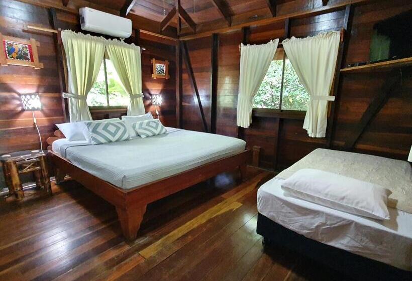 Хижина, Cariblue Beach and Jungle Resort