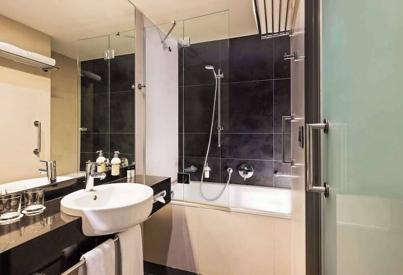 小型套房, Lindner Hotel Bratislava, Part Of Jdv By Hyatt