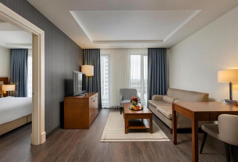 Deluxe Room, Miracle Istanbul Asia Airport Hotel & Spa