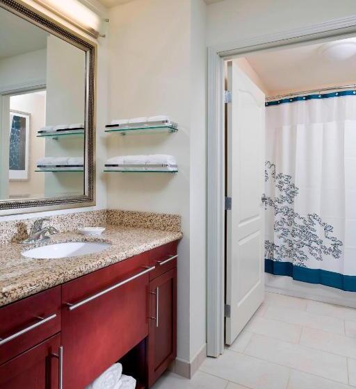 带2个卧室的套房, Residence Inn By Marriott Fargo