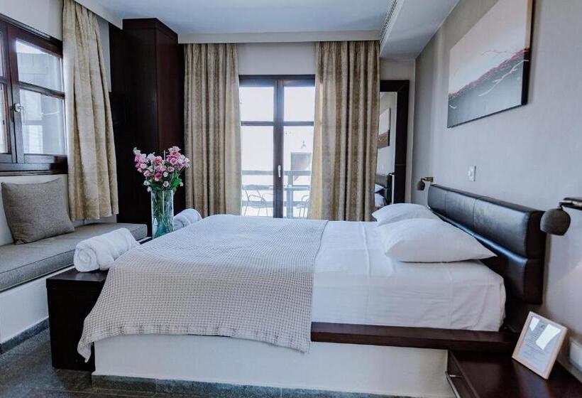 Люкс Повышенной Комфортности, 12 Months Resort & Spa