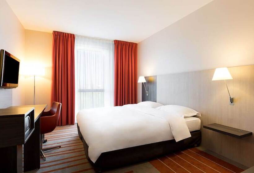 Номер Стандарт, Park Inn By Radisson Lille Grand Stade