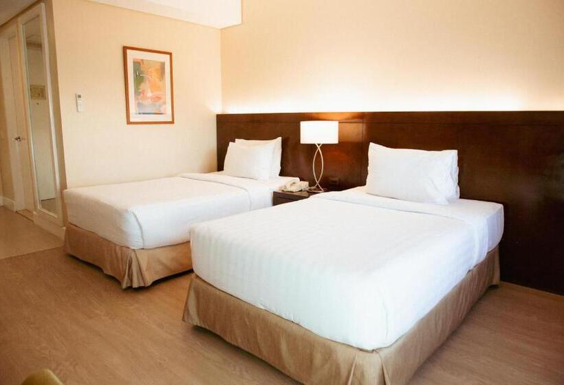 디럭스 룸, Harolds Hotel Cebu Formerly Harolds Evotel Cebu