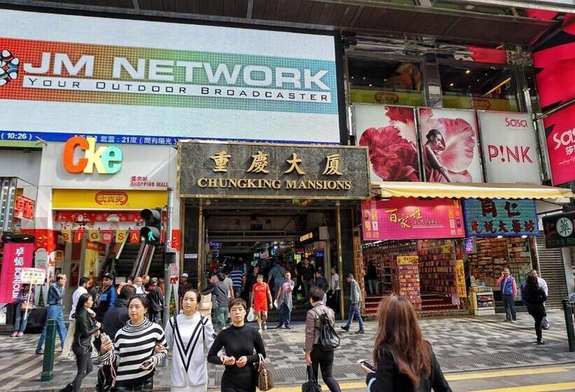 Economy Triple Room, Kowloon Youth Village Tsim Sha Tsui 九龙青年公寓