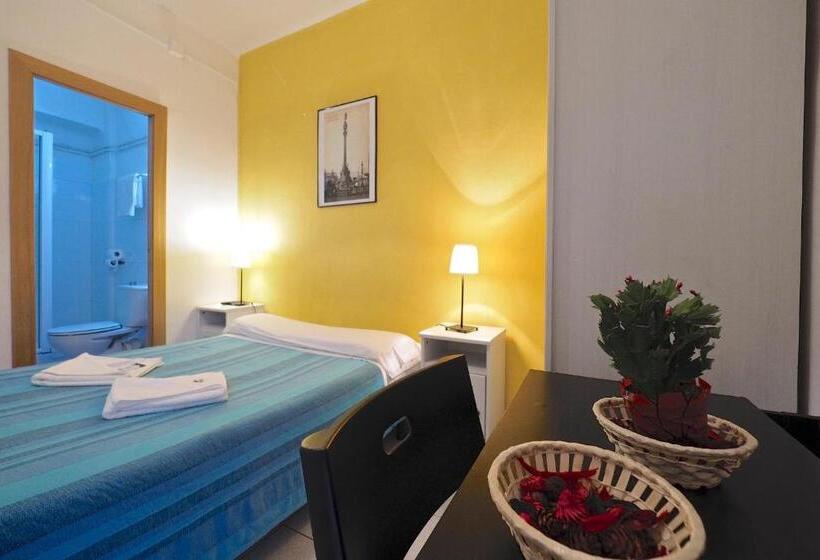 Номер Стандарт, Hostal Elkano