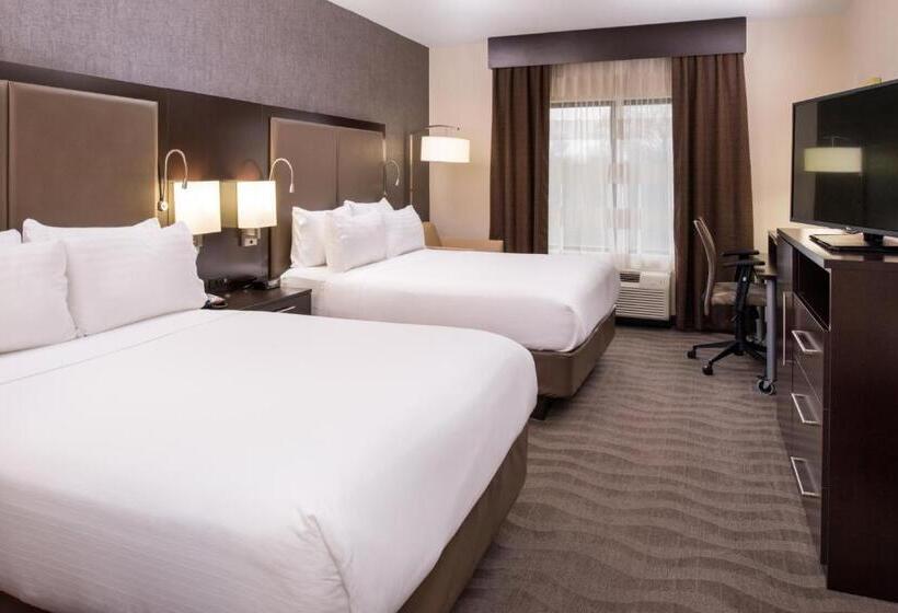 장애인을 위한 스탠다드 룸, Holiday Inn Express & Suites Monroe, An Ihg
