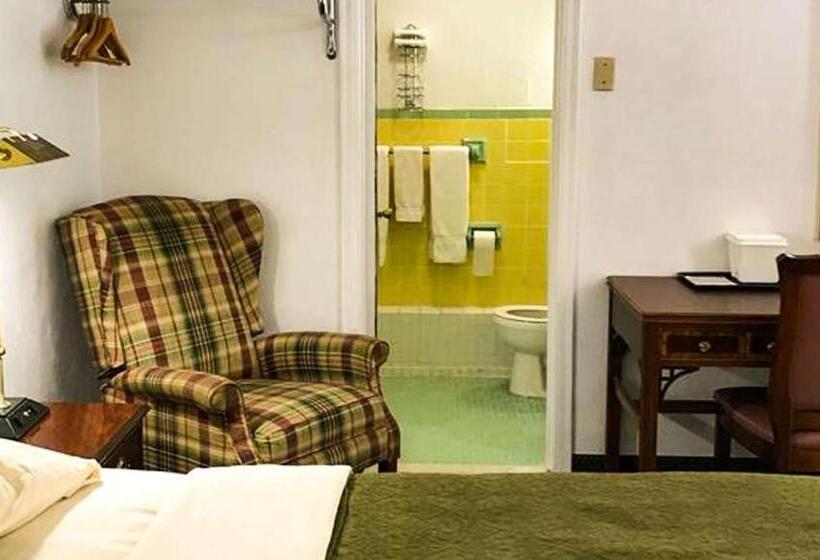 Стандартный Номер Кровать Кинг, Relax Inn Altoona