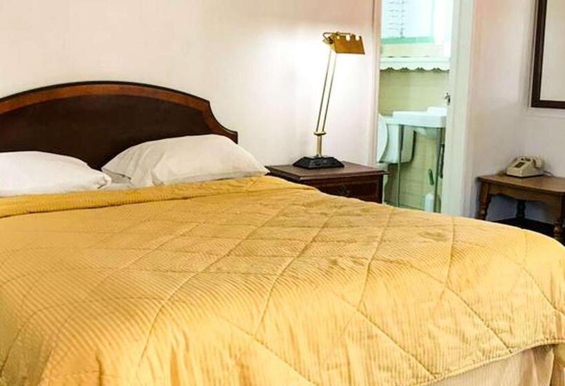 Люкс Кровать Кинг, Relax Inn Altoona