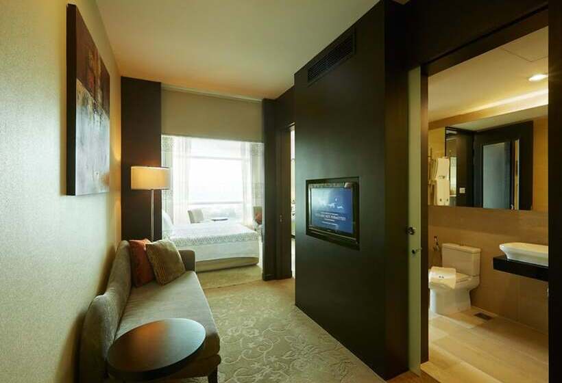 Suit Deluxe, Hatten Hotel Melaka