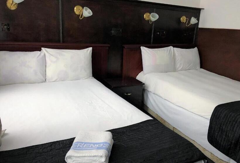 Номер Superior, Plaza London