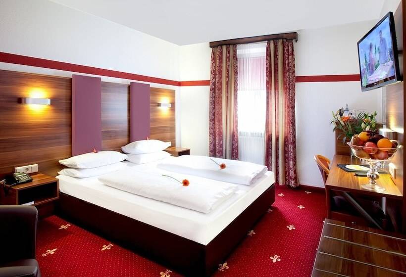 Номер Стандарт, Tiptop Hotel Burgschmiet Garni