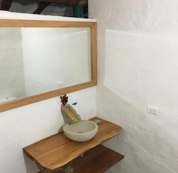 اتاق لوکس با بالکن, Florré Blossom