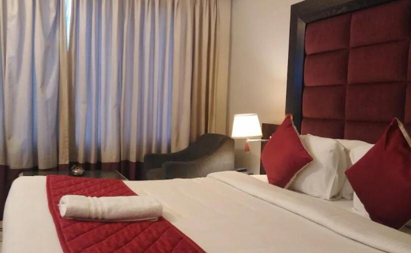 Номер Superior, Zip By Spree Hotels Surabi International Vellore