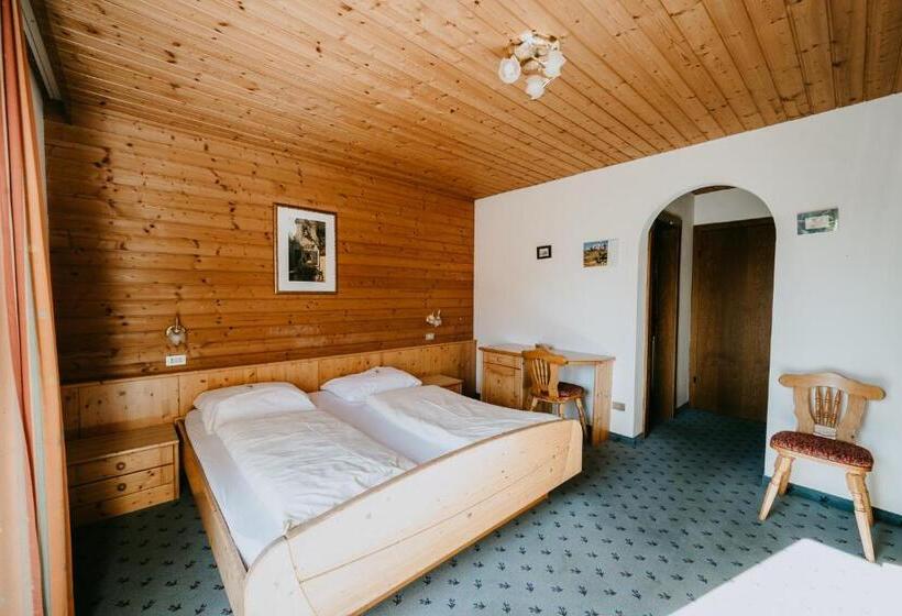 Номер Стандарт с Балконом, Peintnerhof Appartments & Zimmer