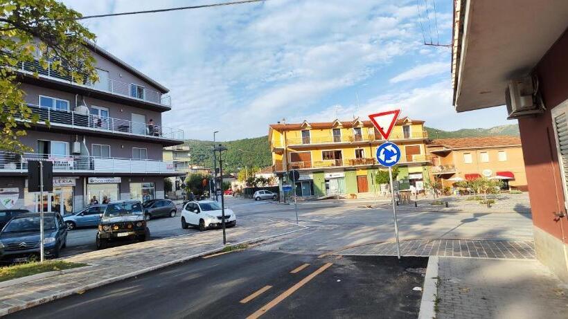 Стандартный Номер Кровать Кинг, Pozzilli S Affitta