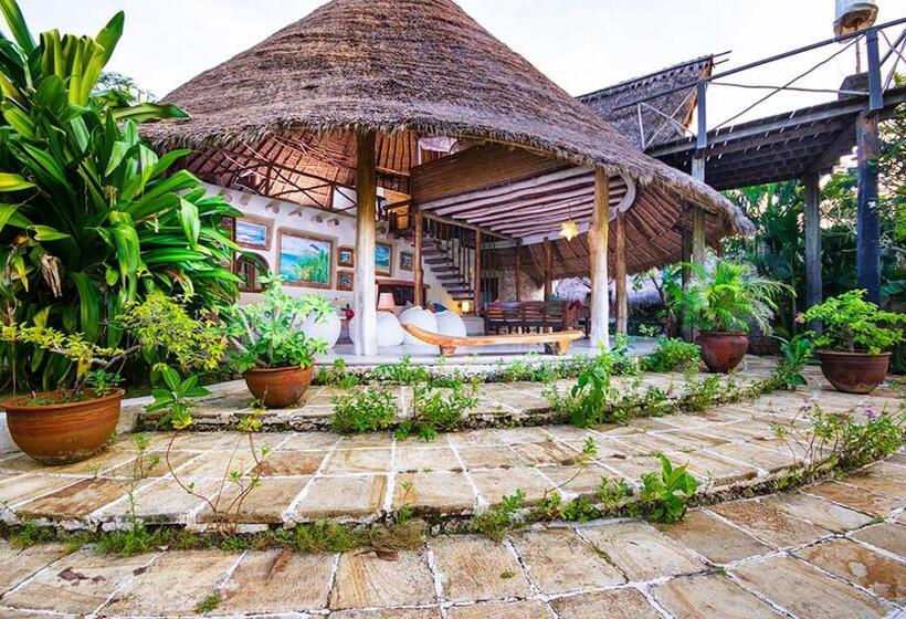 Семейное Бунгало, Mu Bungalows