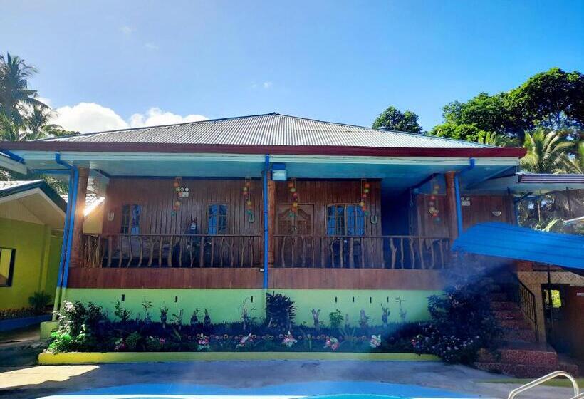 Семейный Номер, Villa Corrales Homestay
