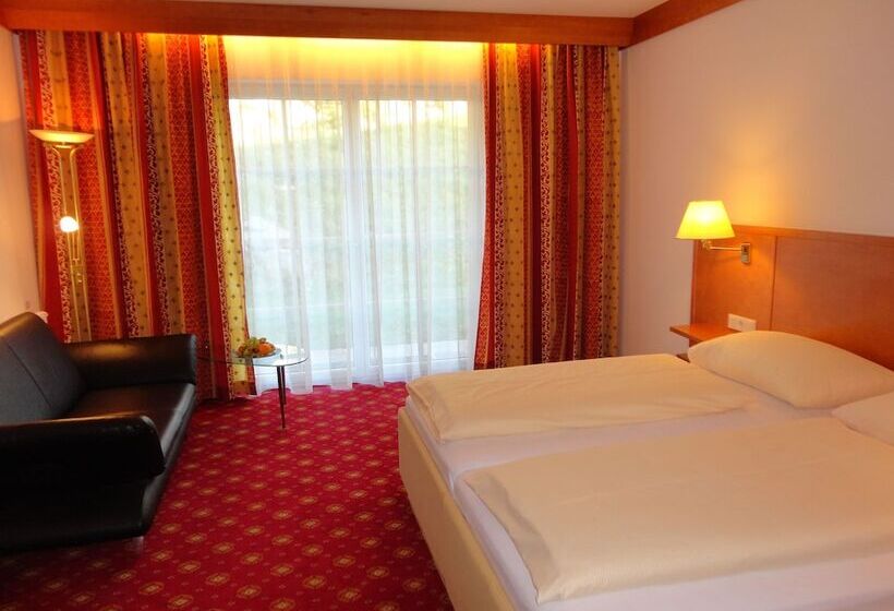 Номер бизнес-класса, Business Hotel Stockinger