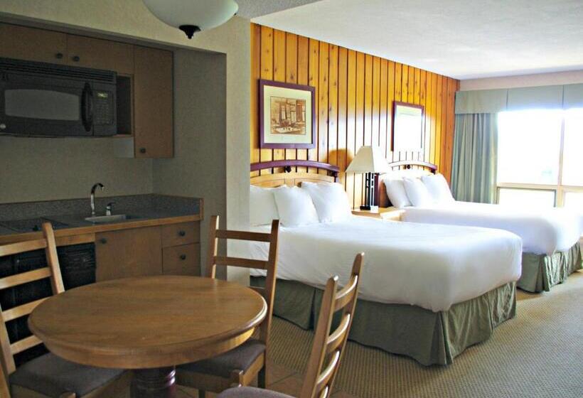 Номер Deluxe, Fairmont Hot Springs Resort