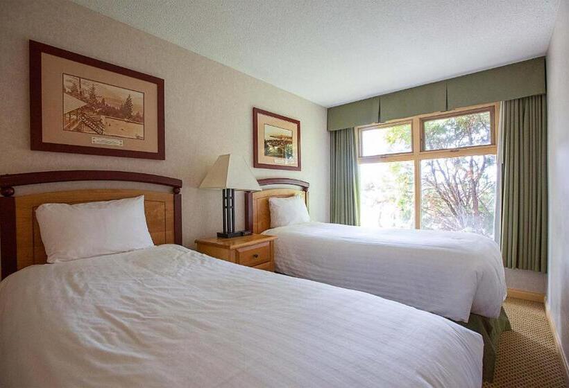 Номер Superior, Fairmont Hot Springs Resort