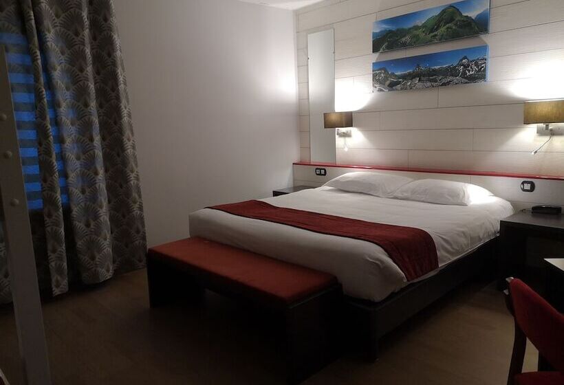 Семейный Номер, Best Western Hotel & Spa Pau Lescar Aeroport