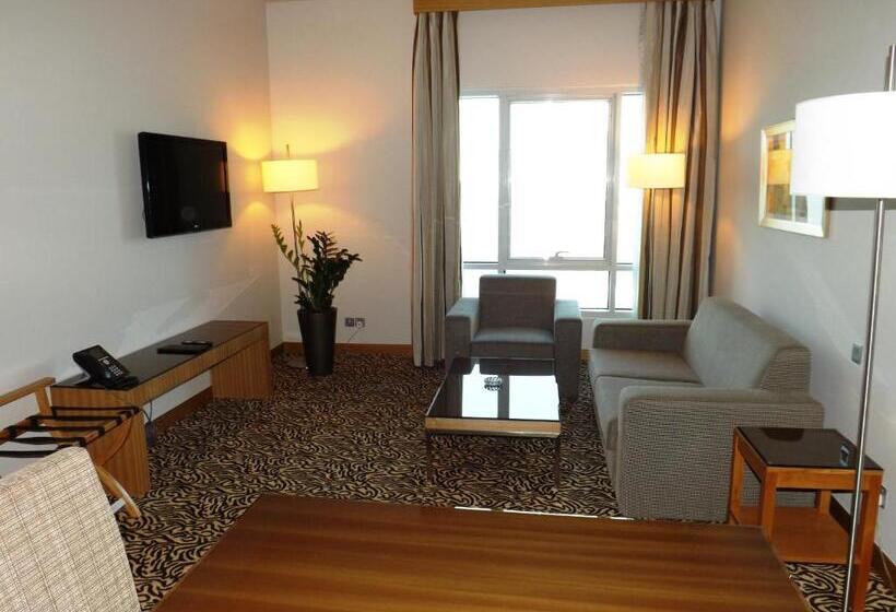 Президентский Люкс, Copthorne Hotel Sharjah