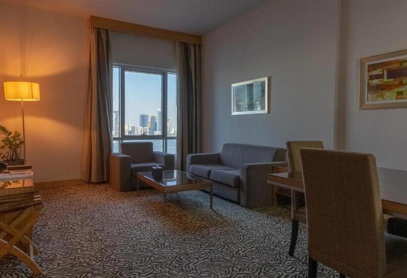 Президентский Люкс, Copthorne Hotel Sharjah