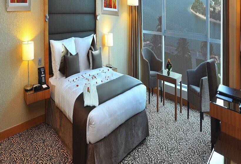 Президентский Люкс, Copthorne Hotel Sharjah