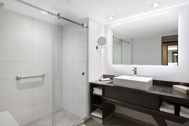 Номер Deluxe Вид на Город, Copthorne Hotel Sharjah