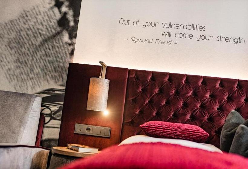 Номер Superior, Grand Hotel Wolkenstein