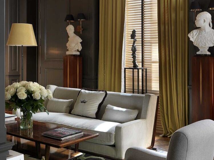 スーペリアースイート, Marquis Faubourg Saint Honoré Relais & Châteaux