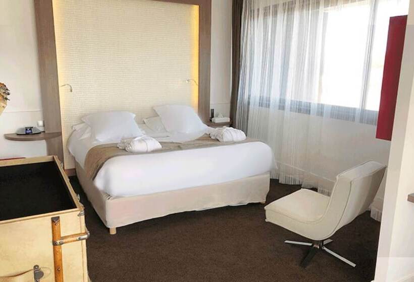 Люкс Повышенной Комфортности, Oz Inn Hôtel & Spa