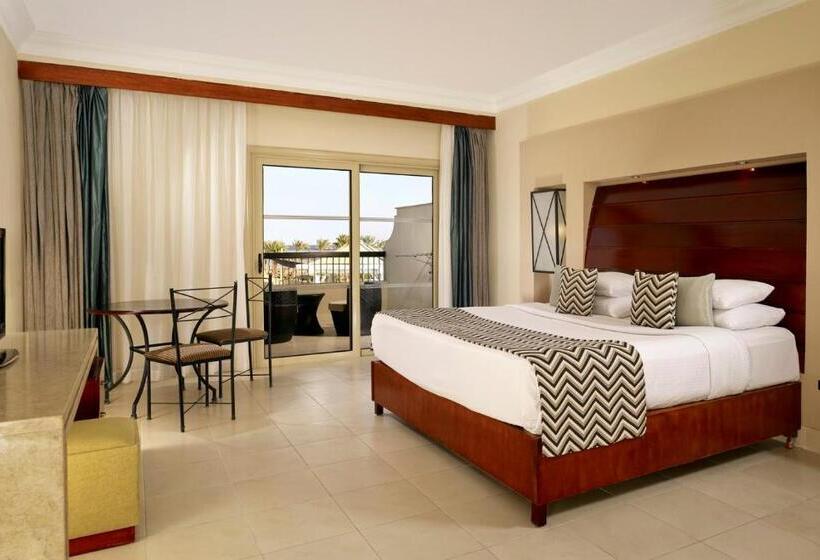 オーシャンビュースタンダードルーム, Coral Sea Holiday Resort And Aqua Park