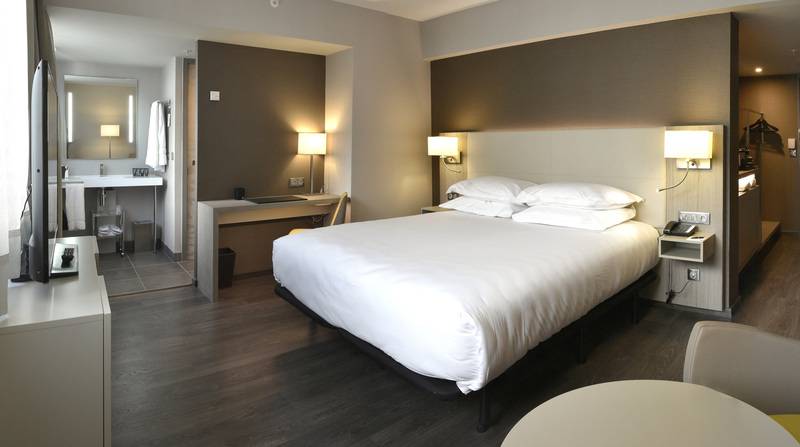 スタンダードルーム, Courtyard By Marriott Leon At The Poliforum