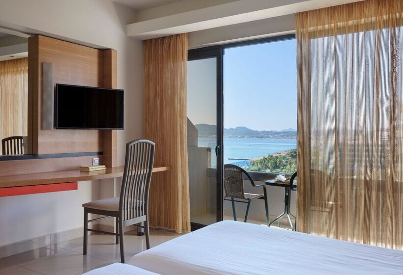 Номер Стандарт Боковой Вид на Море, Esperos Mare Resort & Spa