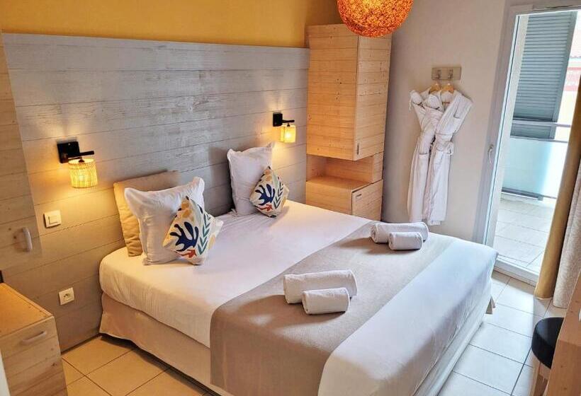Апартаменты 2 Спальни с Балконом, Residence Pierre & Vacances Premium Julia Augusta