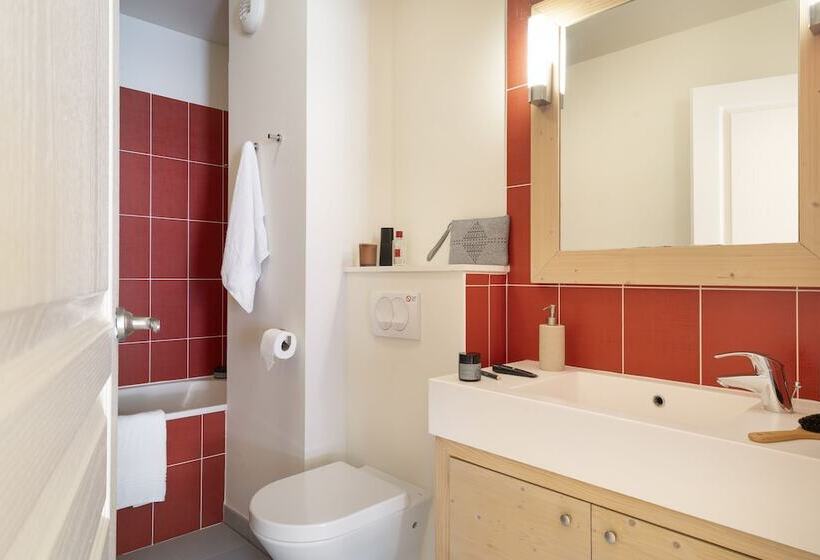 Апартаменты 2 Спальни с Балконом, Residence Pierre & Vacances Premium Julia Augusta