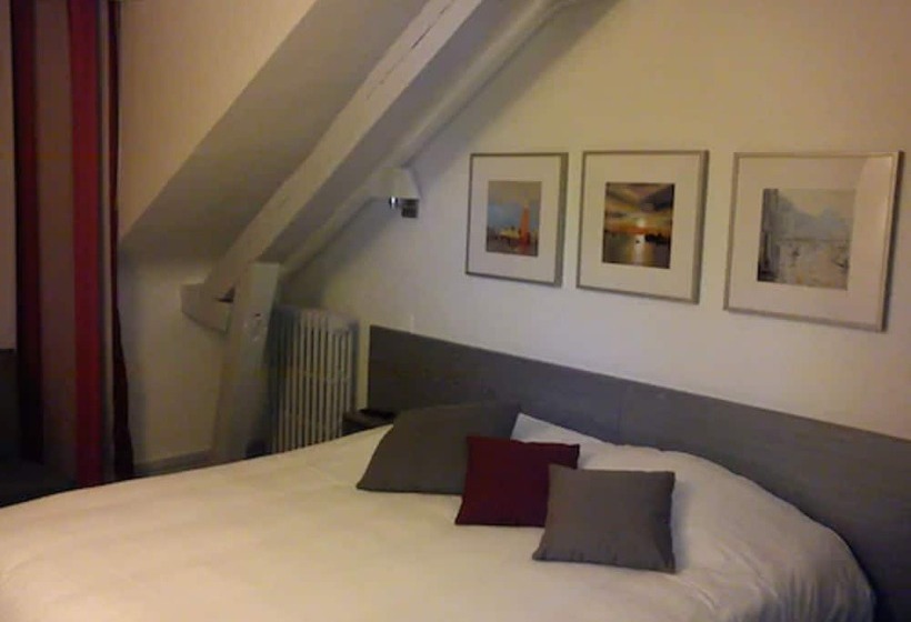 Quarto Comfort, Carmin