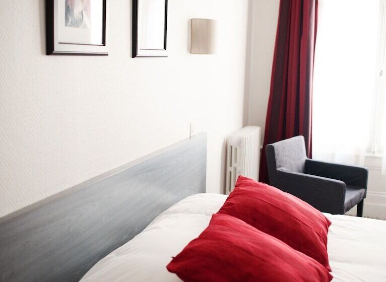 Quarto Comfort, Carmin